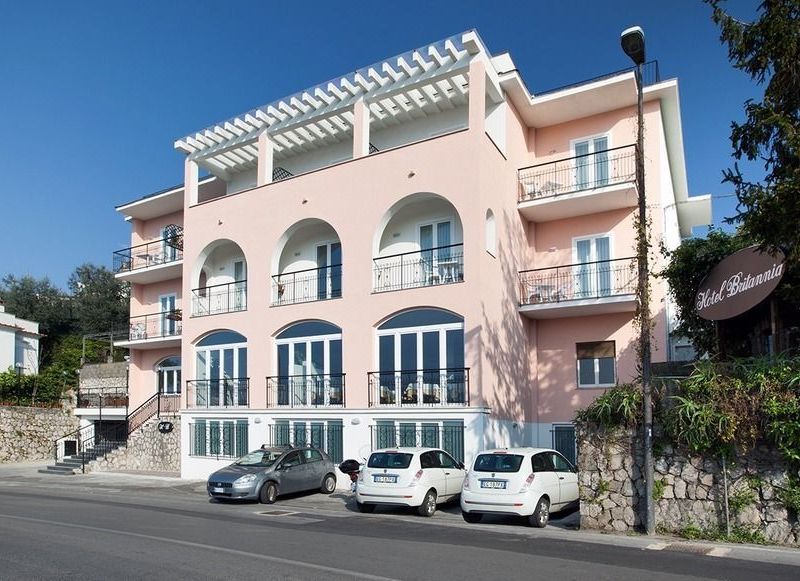 Hotel Photo 1