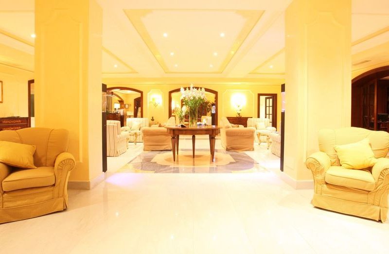 Hotel Photo 12