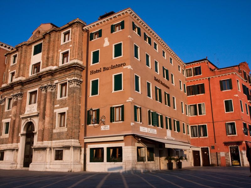 Hotel Photo 22