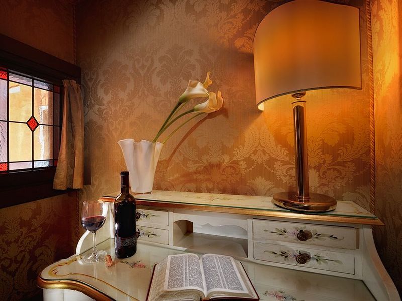 Hotel Photo 9