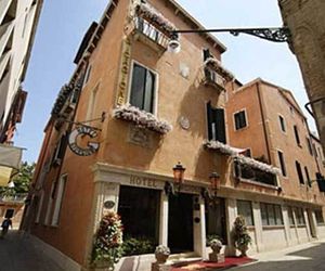 Hotel Giorgione Venice Italy