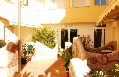 Hotel Photo 21
