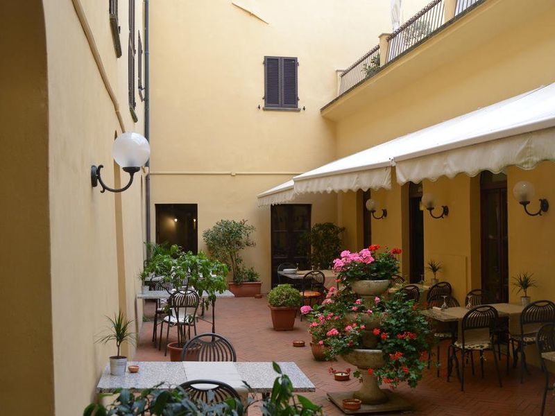 Hotel Photo 19