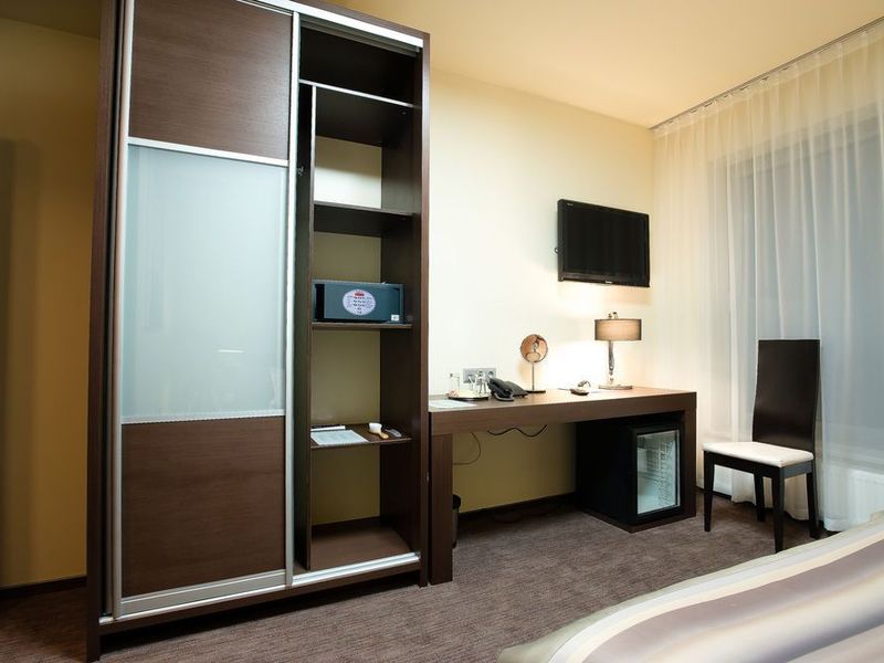 Hotel Photo 9