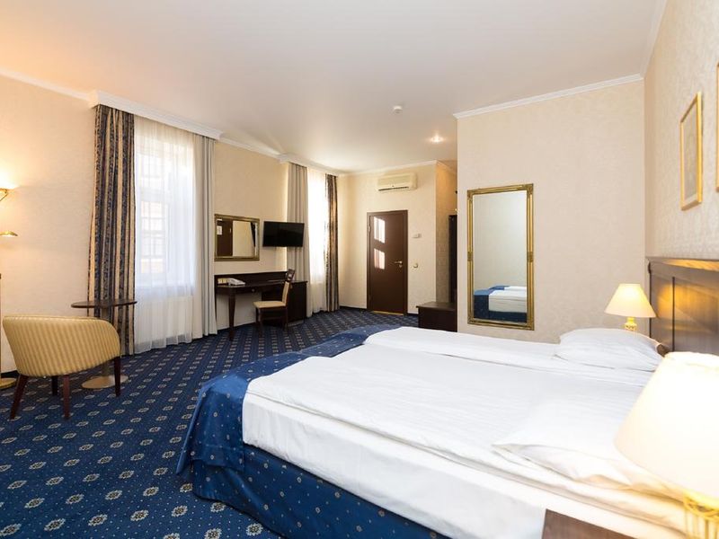 Hotel Photo 3
