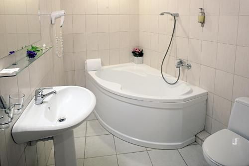 Hotel Photo 9