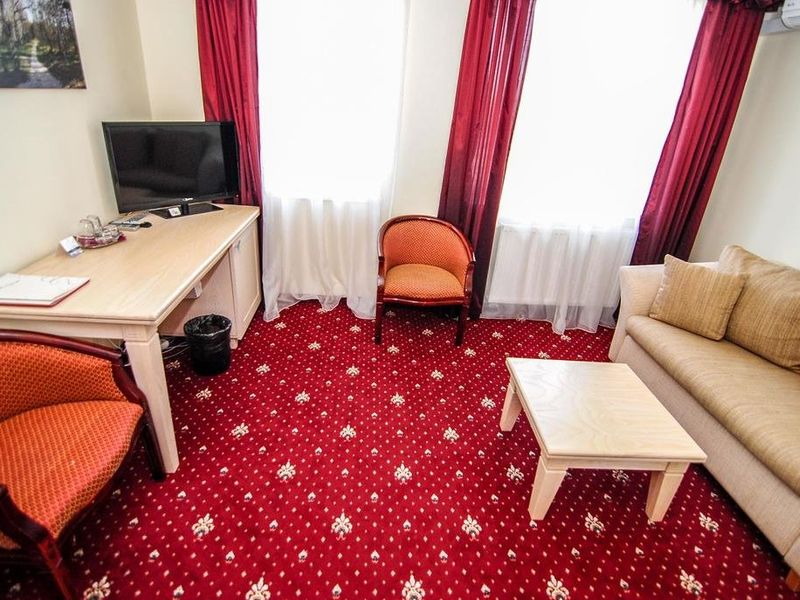 Hotel Photo 6