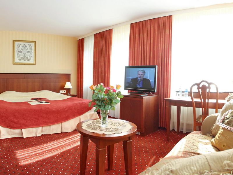 Hotel Photo 1
