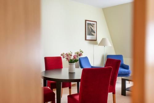 Hotel Photo 12
