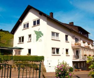 Weingut-Brennerei-Gästehaus Emil Dauns Reil Germany