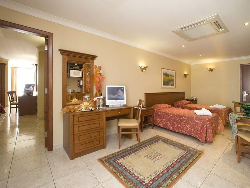 Hotel Photo 4
