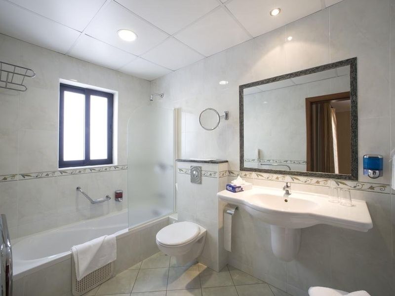 Hotel Photo 9