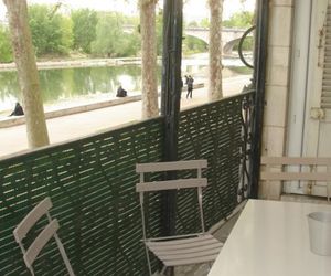 GÎTE DE CHARME DU QUAI DU CHÂTELET Orleans France