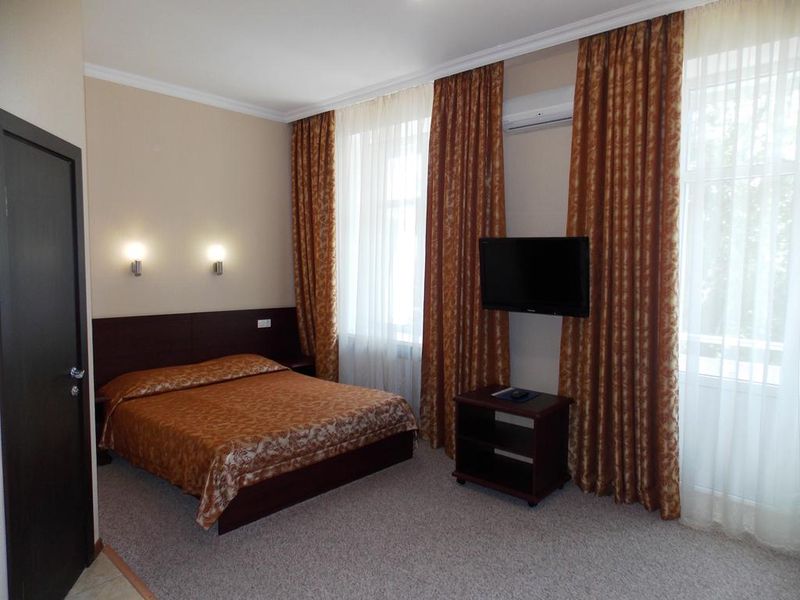 Hotel Photo 5