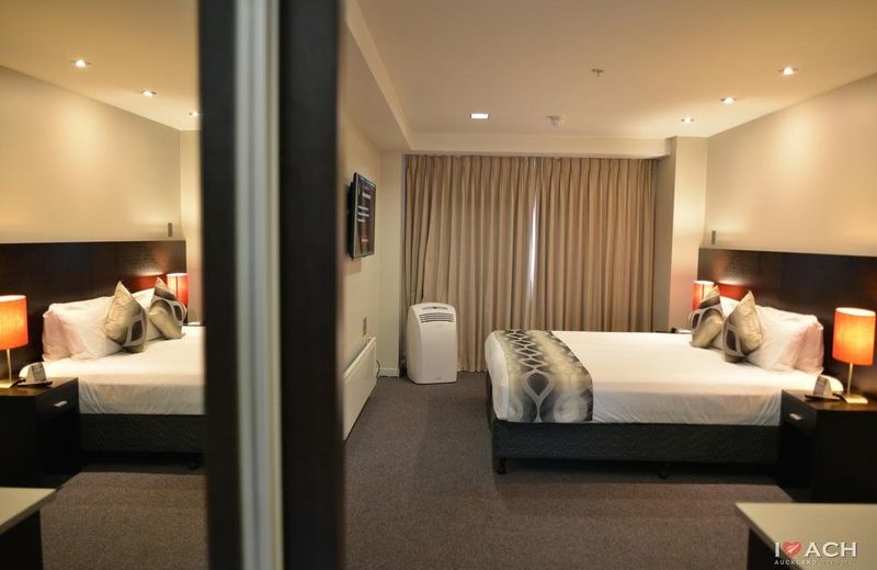 Auckland City Hotel – Hobson St