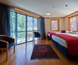 Coronation Lodge Queenstown New Zealand