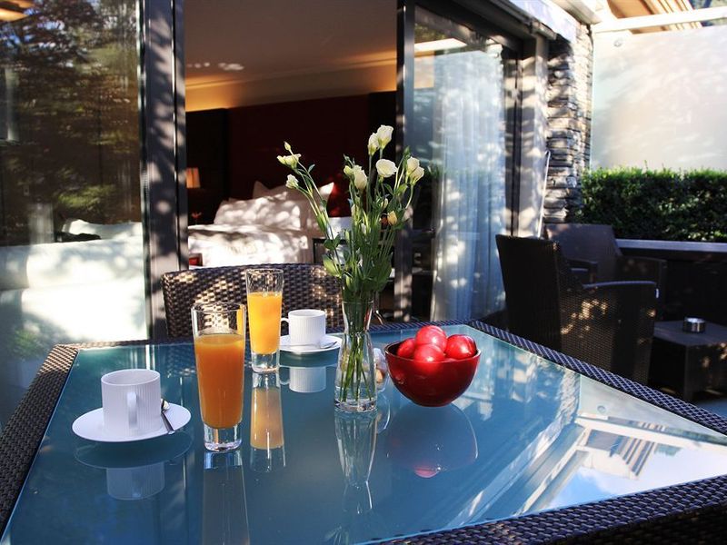 Hotel Photo 9
