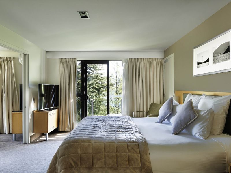 Novotel Queenstown Lakeside
