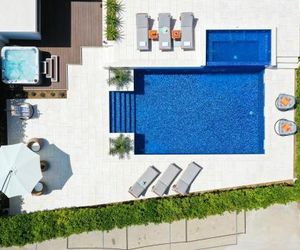 Villa Pino with Jacuzzi Donje Petrcane Croatia