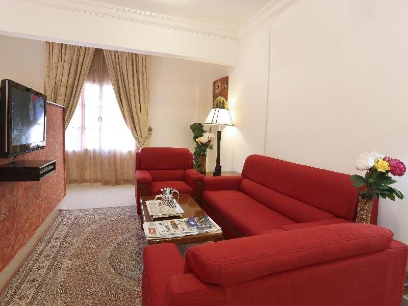 Hotel Photo 9