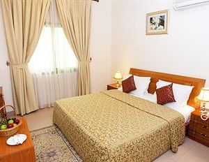 Safeer Plaza Hotel Apartments Hayy as Saruj Oman