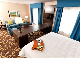 Hotel pic Hampton Inn & Suites East Gate Regina