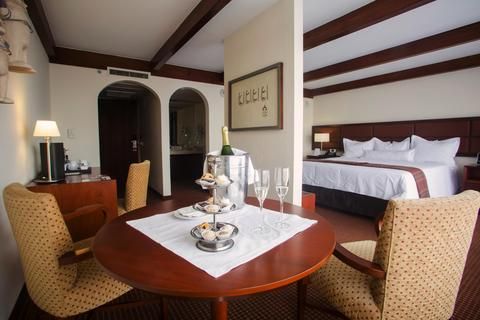 Hotel Photo 13