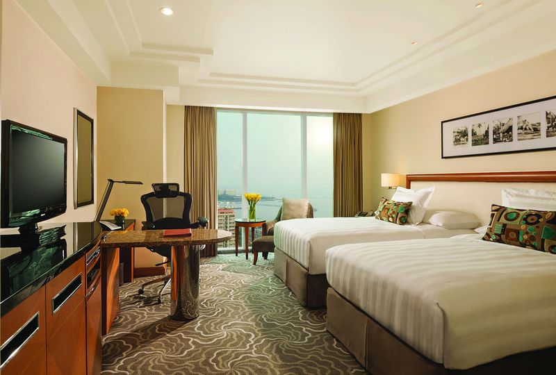 image of hotel Sheraton Manila Bay