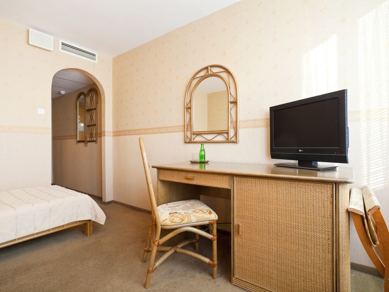Hotel Photo 5