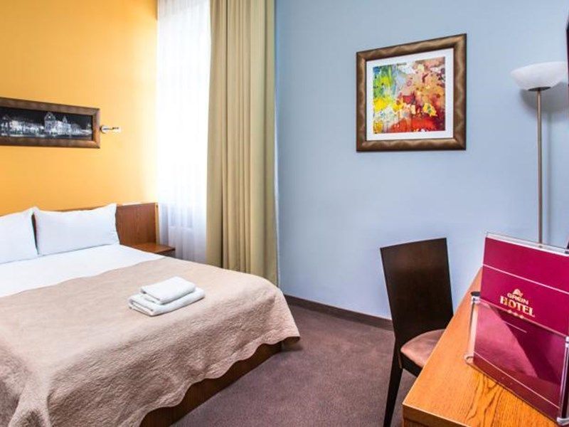 Hotel Photo 3