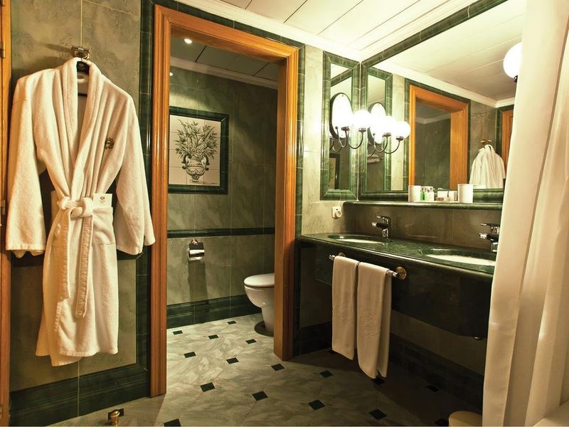 Hotel Photo 9