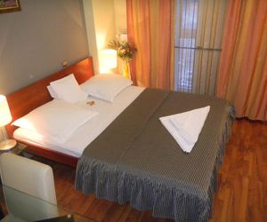 Tania-Frankfurt Hotel Bucharest Romania