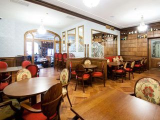 Best Western PLUS Centre Hotel  4*  (бывшая Октябрьская Лиговский корпус )