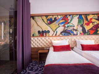 Best Western PLUS Centre Hotel  4*  (бывшая Октябрьская Лиговский корпус )