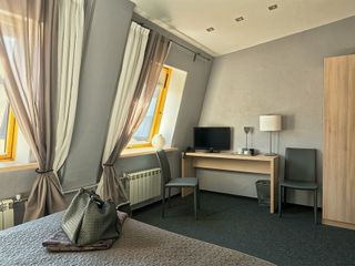 Отель "Братья Карамазовы"