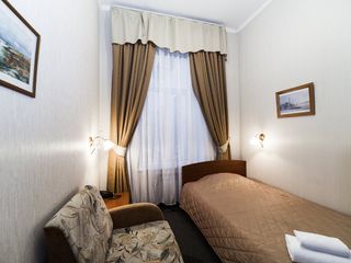Отель Амулет
