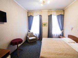 Отель Амулет на Большом проспекте
