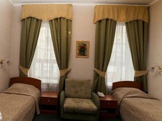Отель Амулет на Большом проспекте