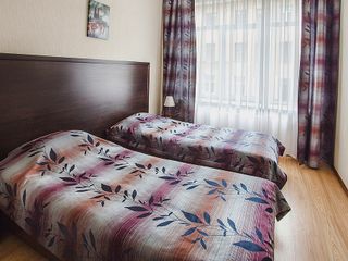 Отель Петервиль