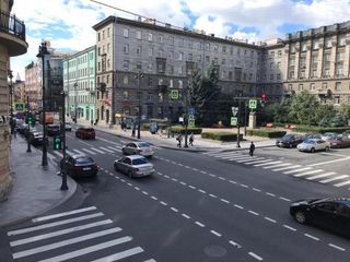 Соло на Большом проспекте