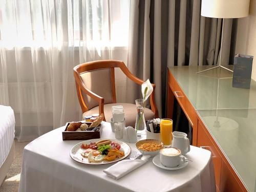 Hotel Photo 9