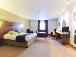 Hotel pic Premier Inn Glasgow Braehead