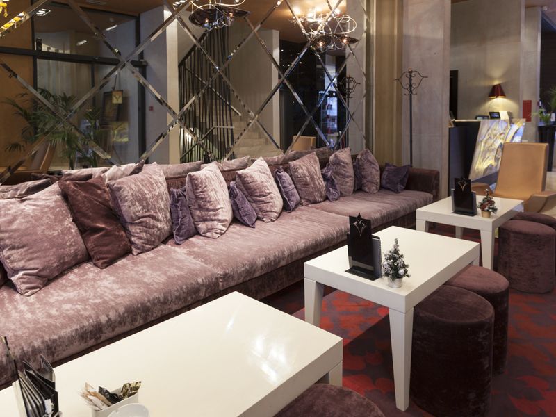 Hotel Photo 6