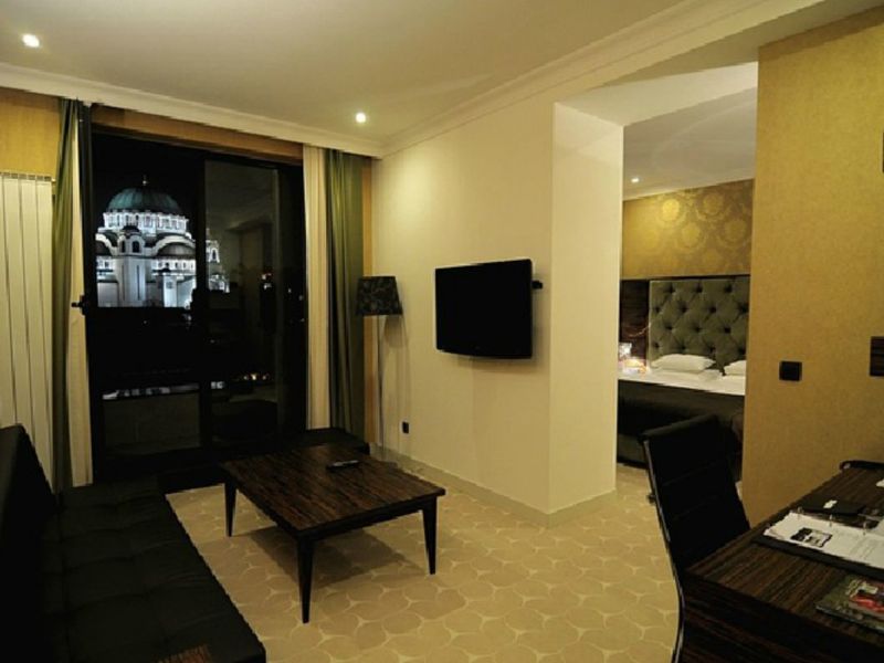 Hotel Photo 9