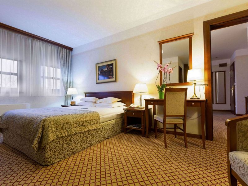 Hotel Photo 5