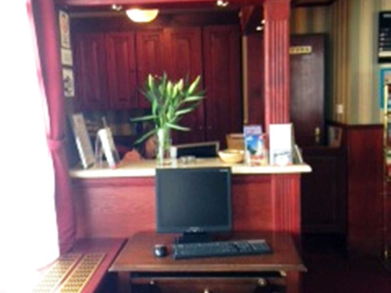 Hotel Photo 12