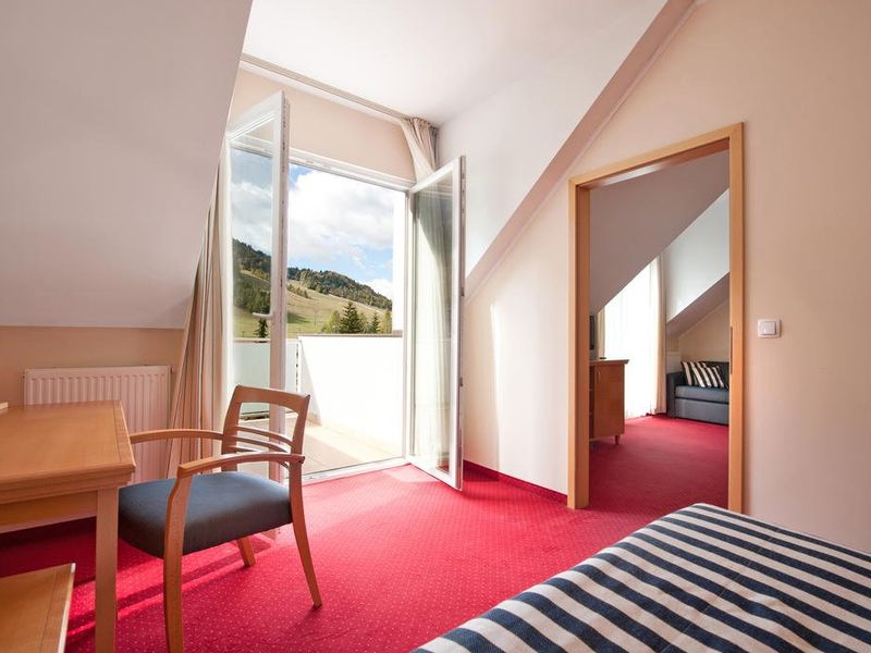 Hotel Photo 1
