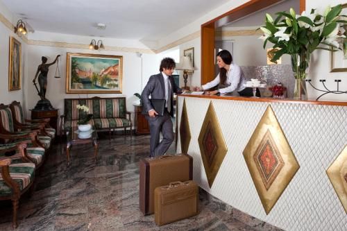 Hotel Photo 16