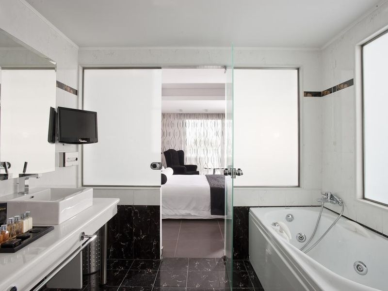 Hotel Photo 9