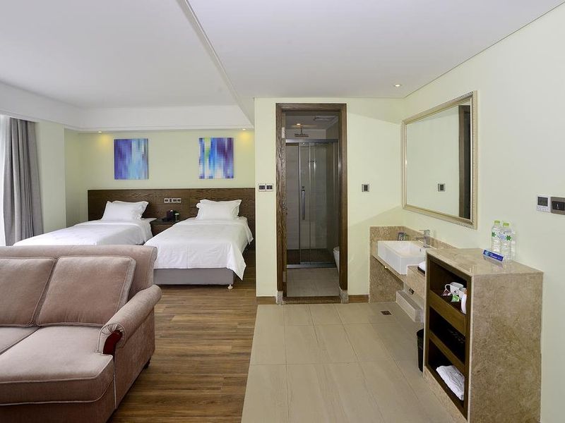 Hotel Photo 3